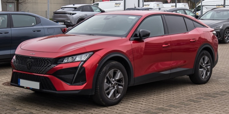 Peugeot e-408